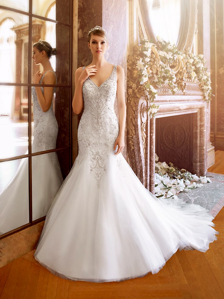 Moonlight Couture H1319
